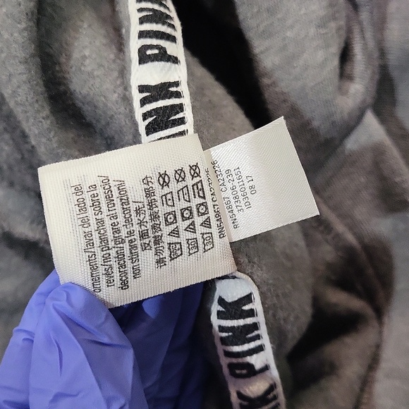 Victoria's Secret PINK Crop Hoodie - Picture 12 of 12